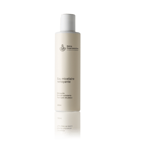 Eau micellaire nettoyante